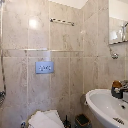 Bahar Hotel